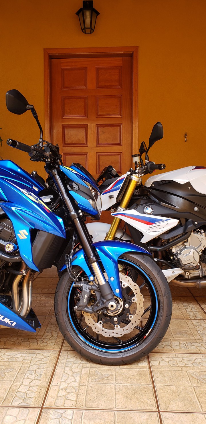 gsxs & s1000r