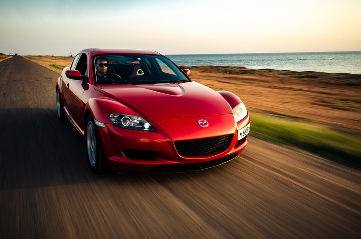 машина rx8