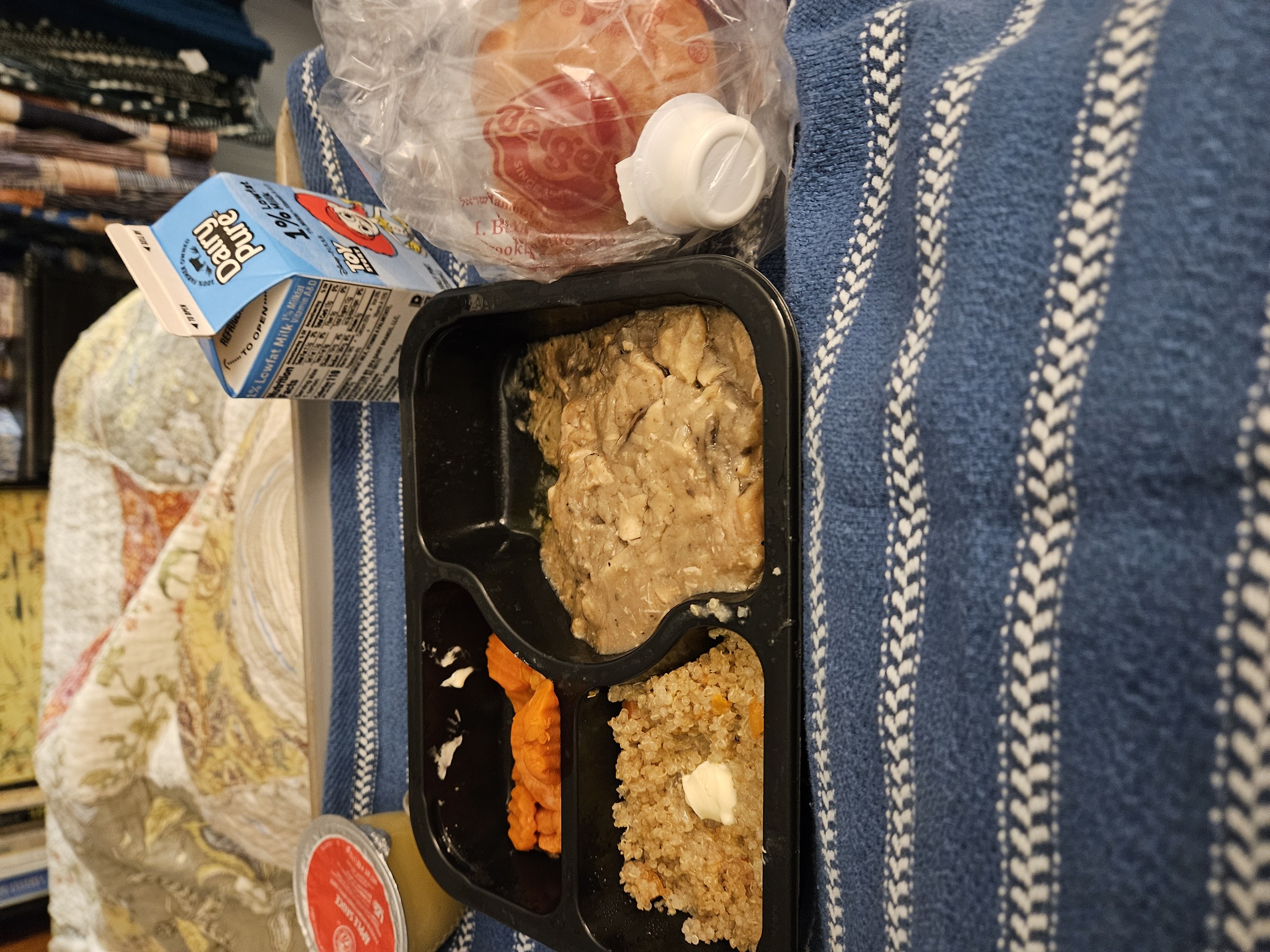 Chicken Fricasse, Quenwa, and Carrots, Applesauce, Roll and, Milk