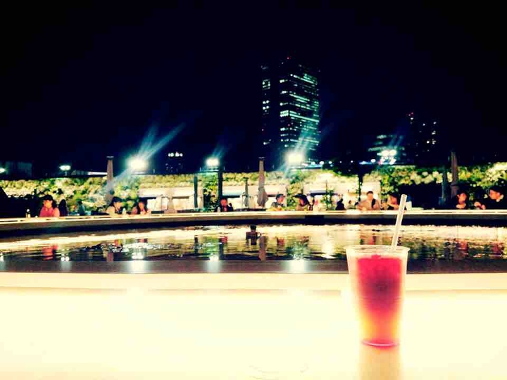 Tokyo night
