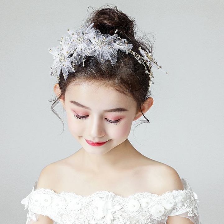 Cute girl :)
