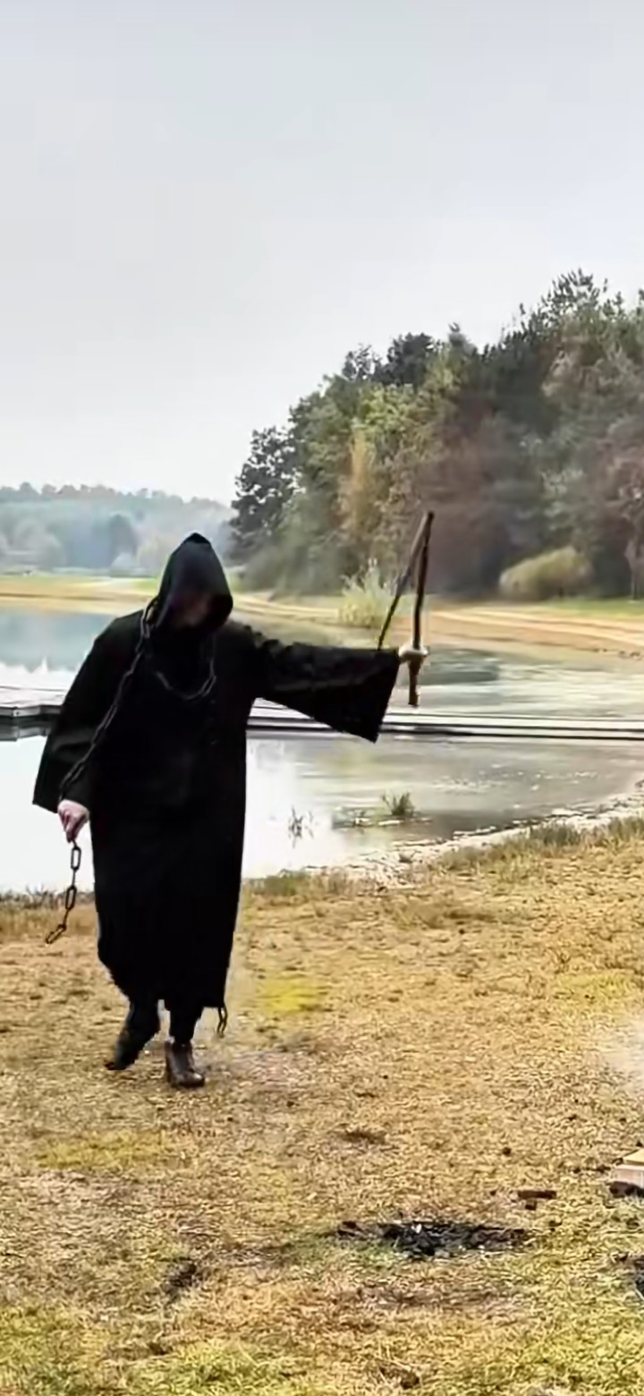 .