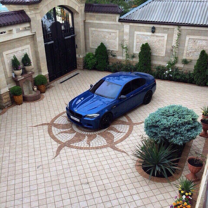 авто