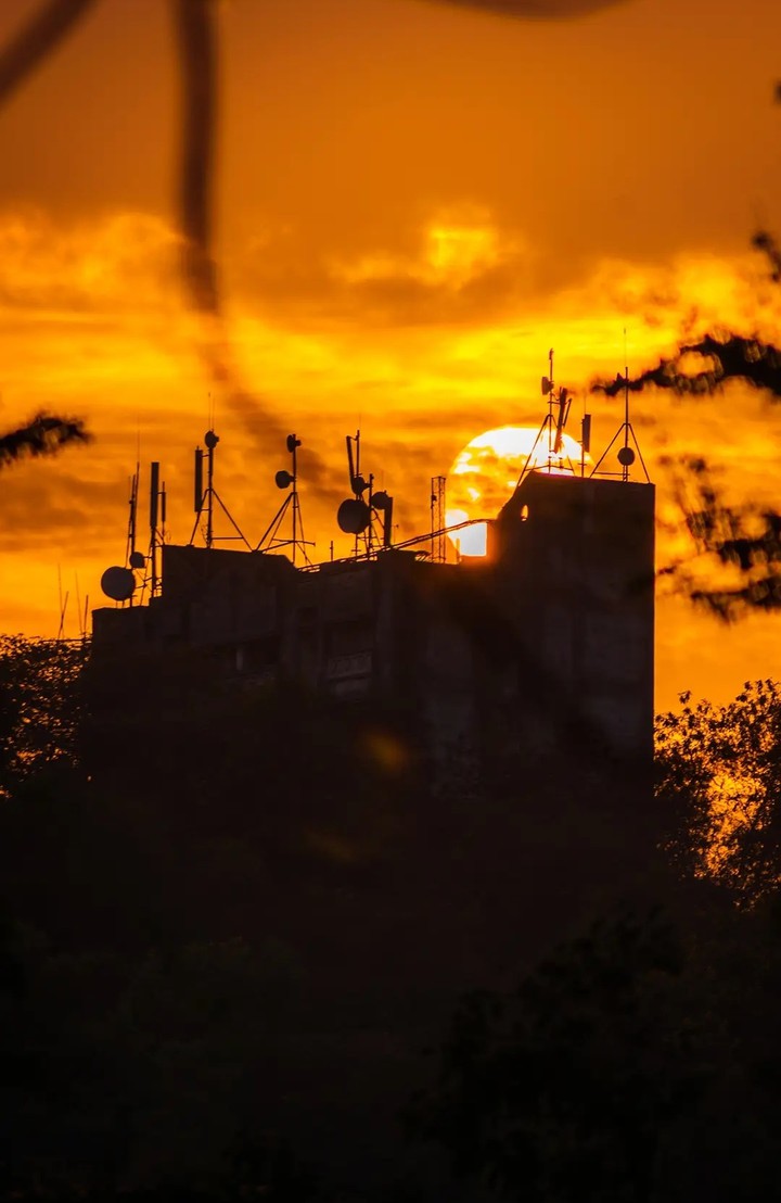 sunset closer