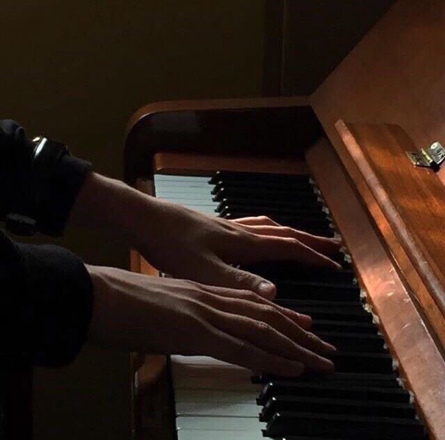 what does this photograph sound like?