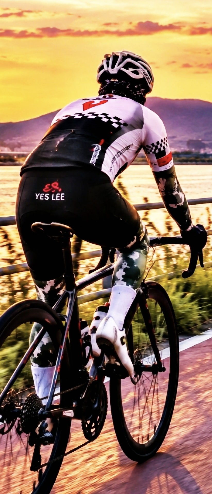 Bicycle, Bicycle_helmet, Bicycle_frame