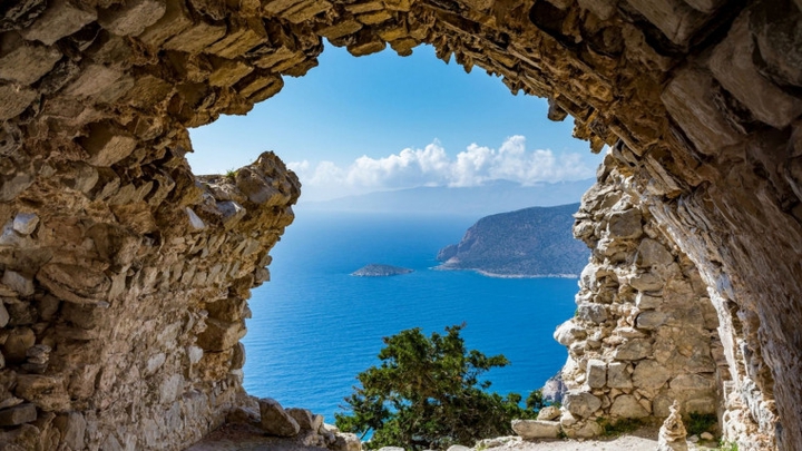 Море