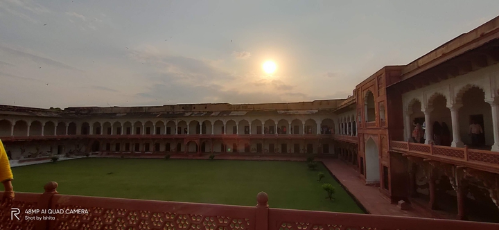 indian architecture gets more filtered with the sunlight