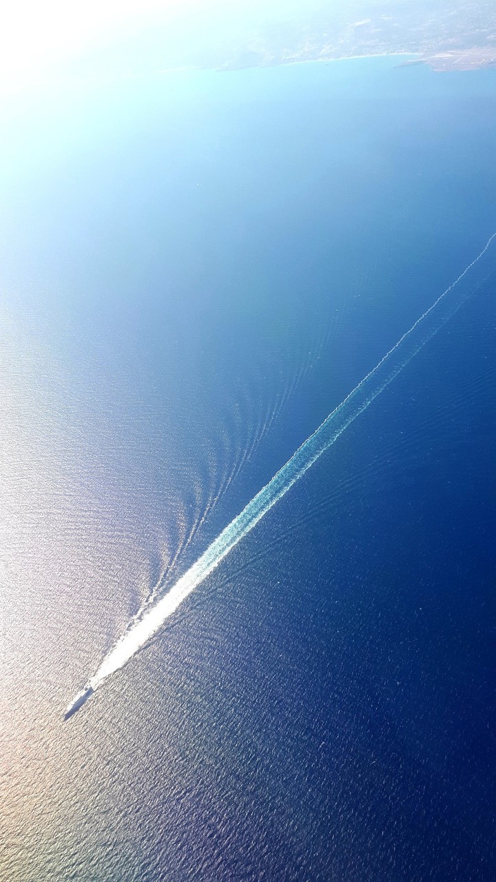 yacht from the plane