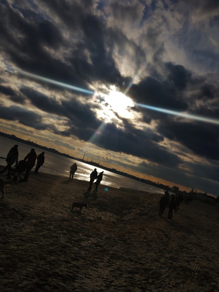 Море