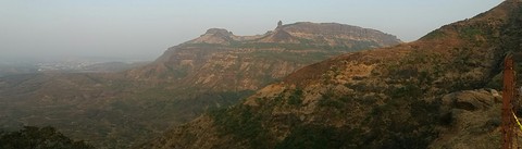 Malang Gad hills
