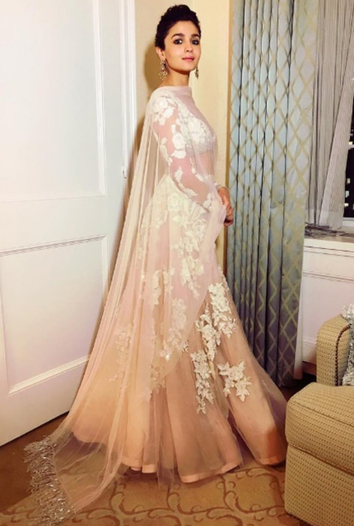 actress