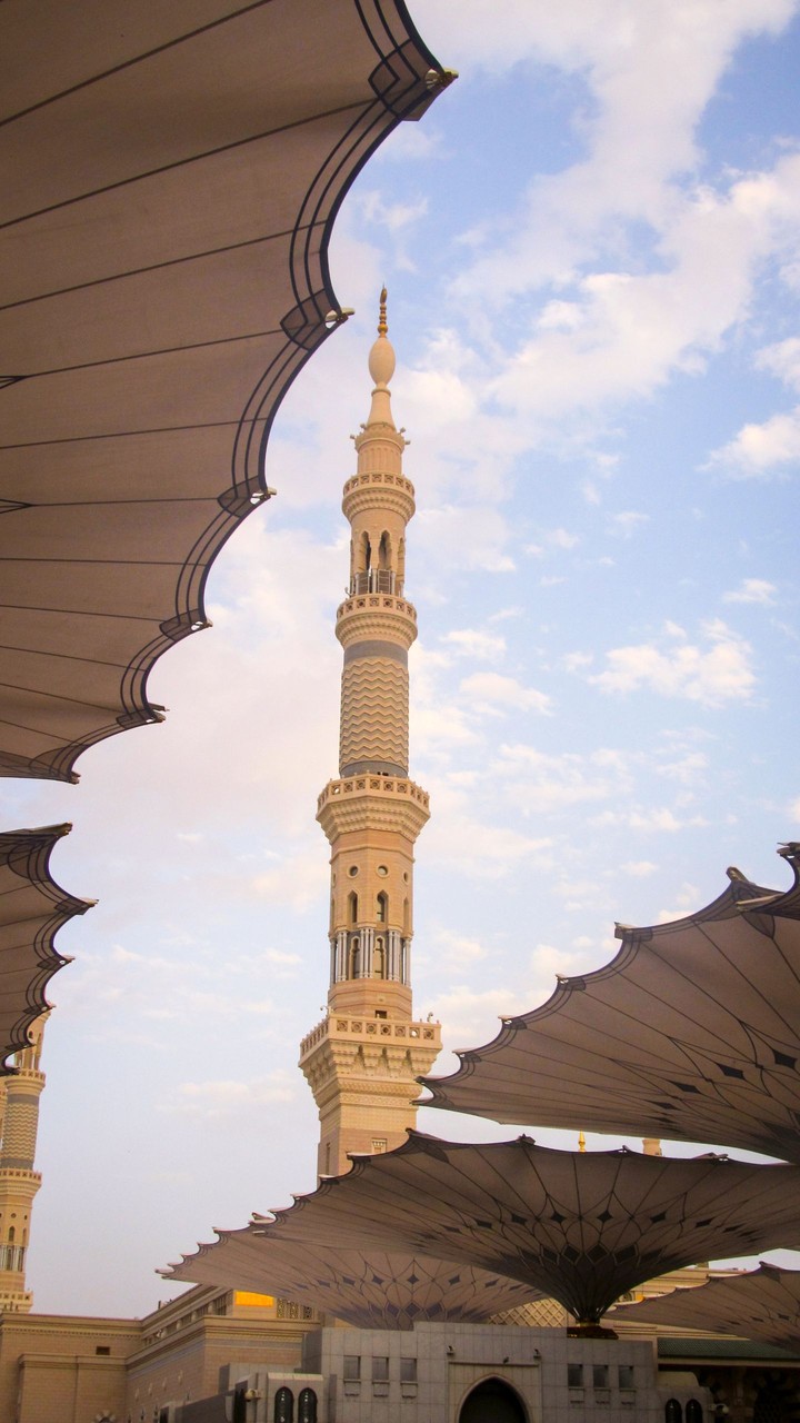 Madina El Monawara