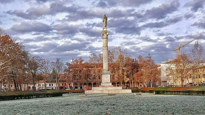 Piazza Ariostea