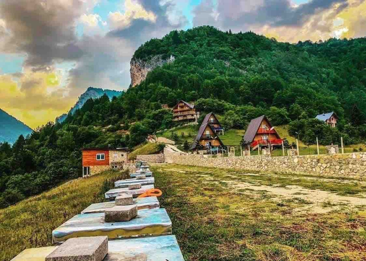 kuqishte Rugove
