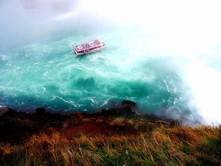 Cruise of Niagara Falls