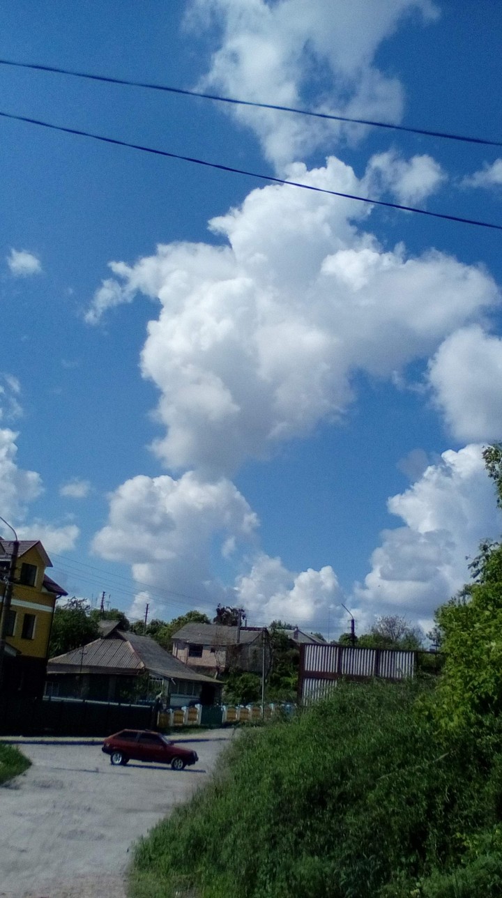 облака над ним и с удовольствием отвечу на все вопросы