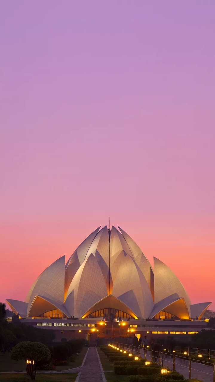 indian monument the Lotus temple