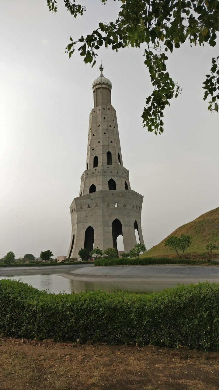 fateh burj