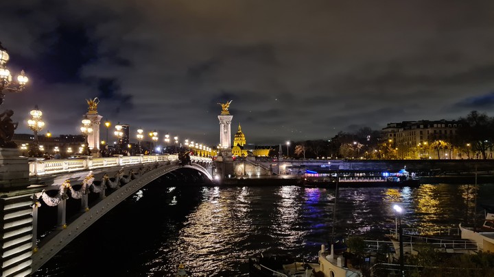 Paris by night