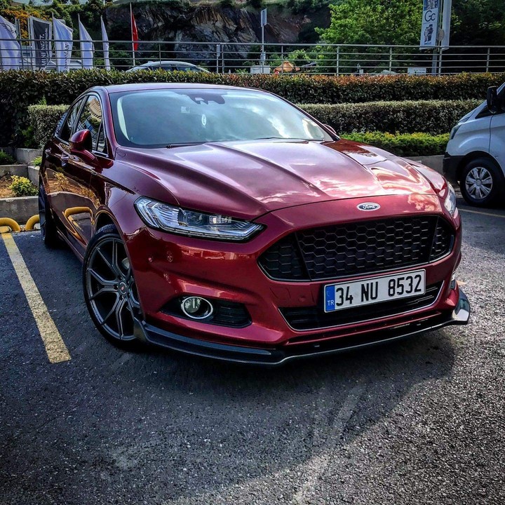 Ford Mondeo ST