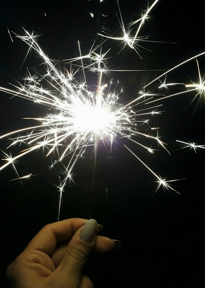 #light #spread #fire #white #myhand