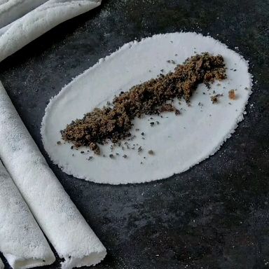 Mom Made Til Pitha