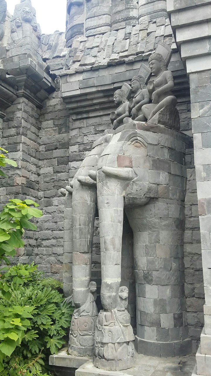 pairi daiza