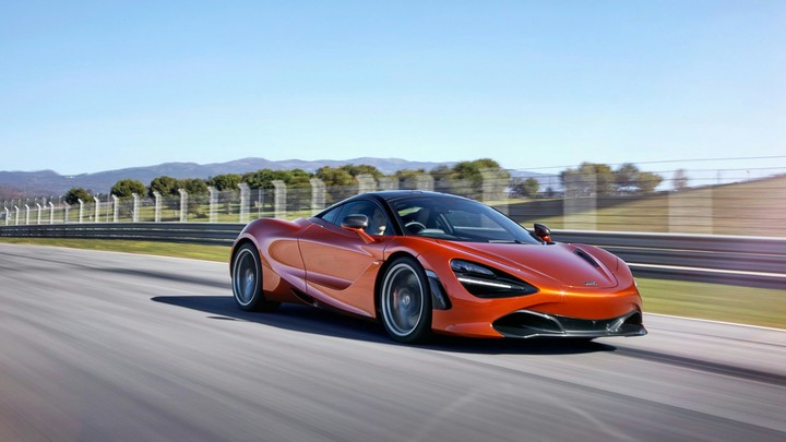 CAR McLaren