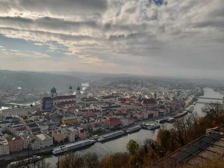 Makett town
