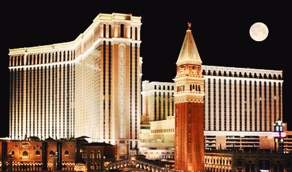 Full Moon Over Las Vegas