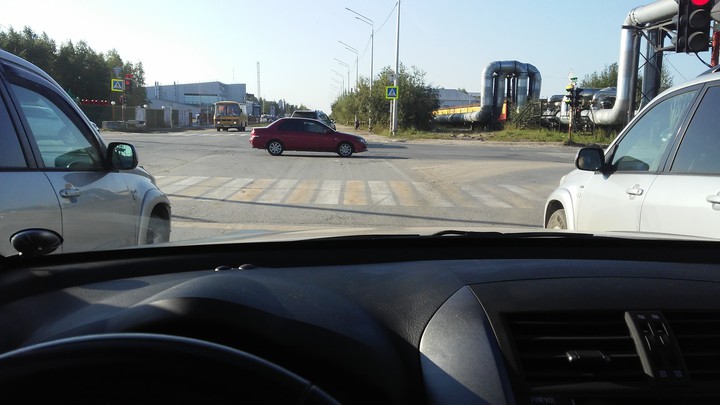 город