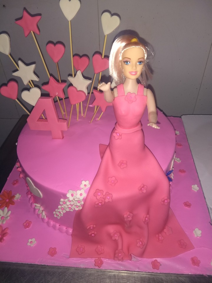 Doll cake