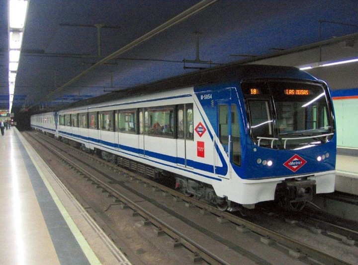 metro de Madrid serie 5000