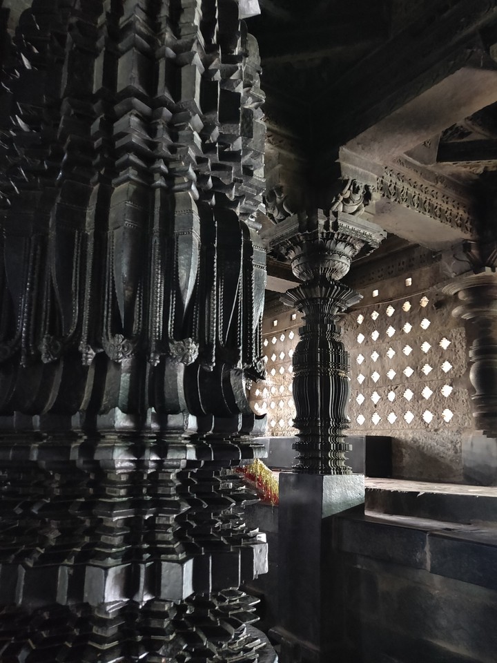 pillar