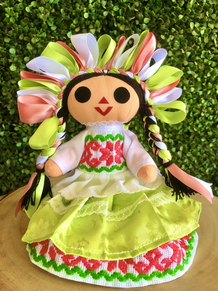 Muñeca Lele Verde