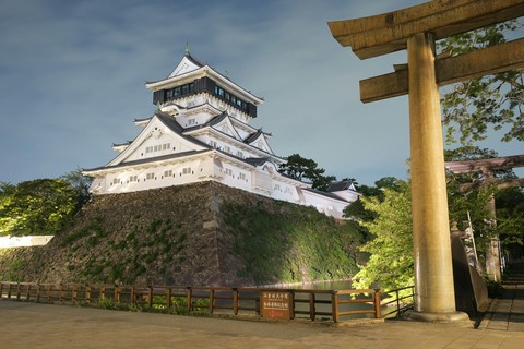 城