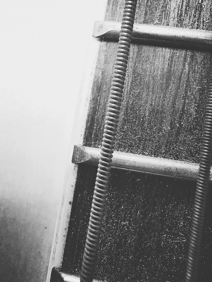lonely.Guitar