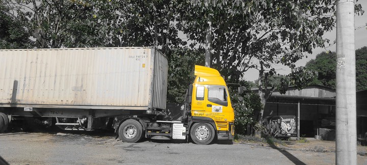 tonka truck