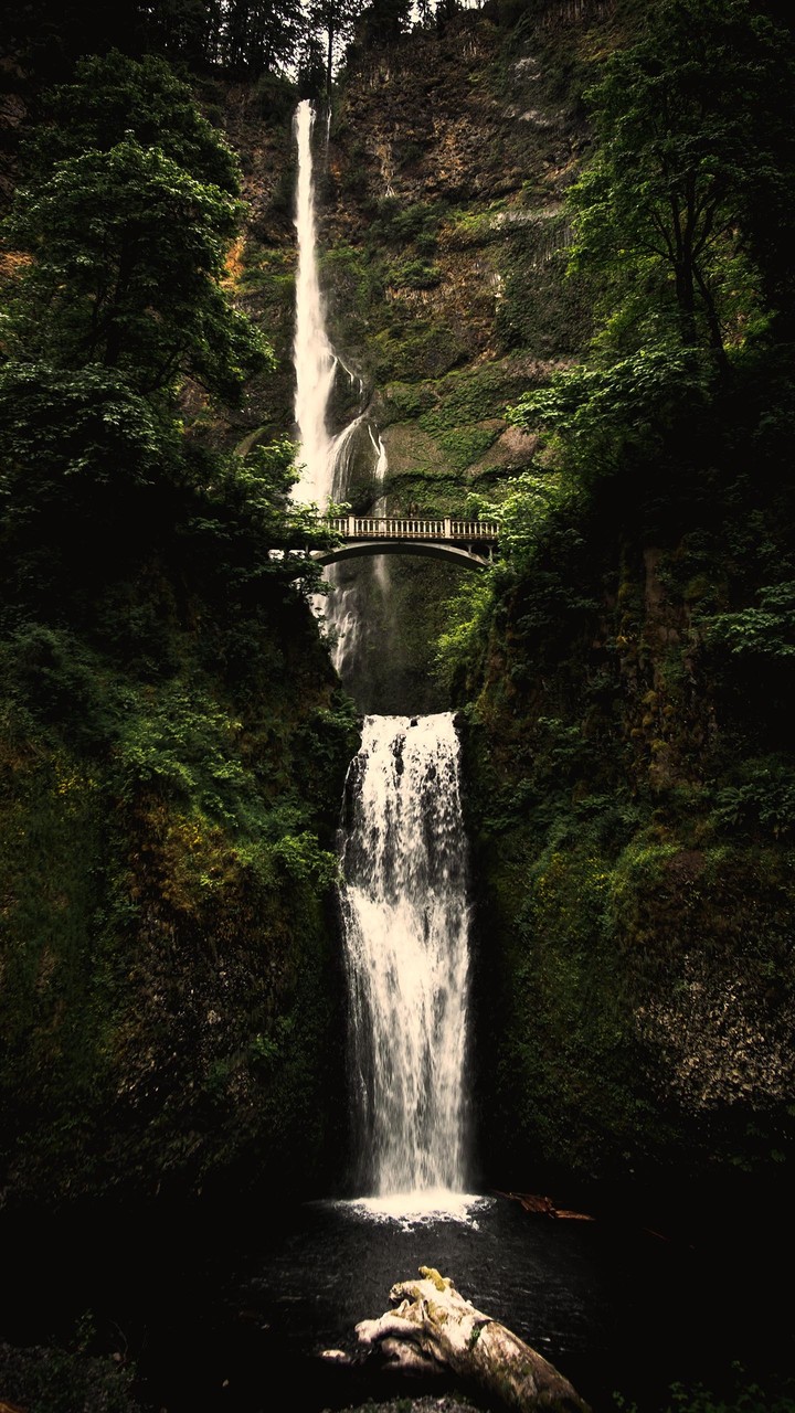 cascada abajo
