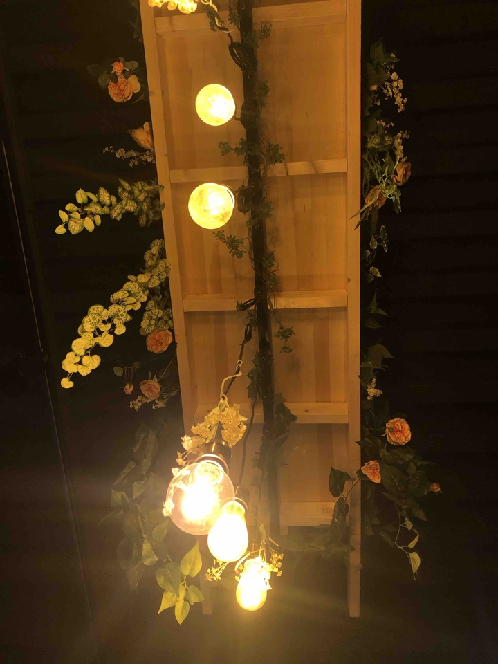 lanterns with flower