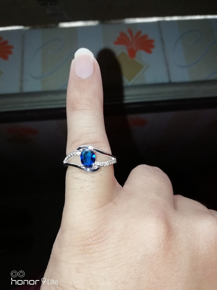 blue emrald.. with diamonds... 