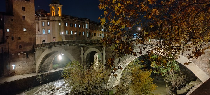 Lungotevere
