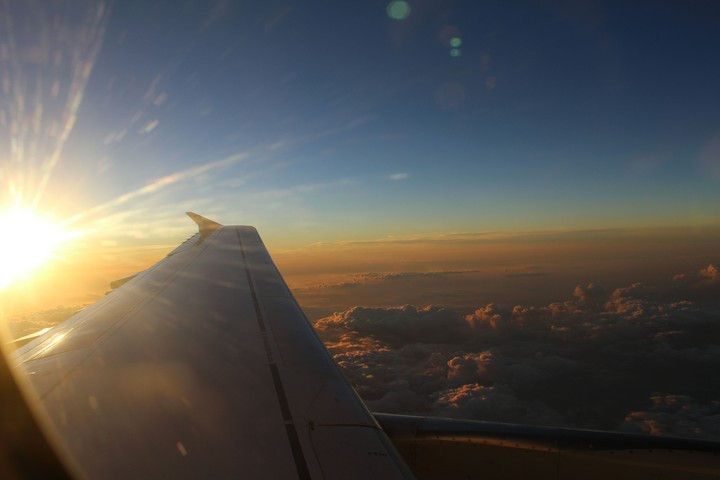 Sonnenuntergang über den Wolken (1)