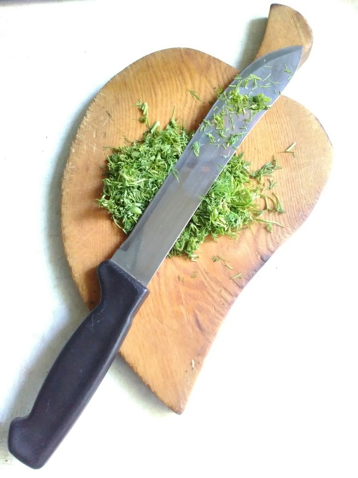 knife