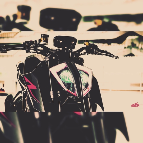 KTM 1290 Super Duke R