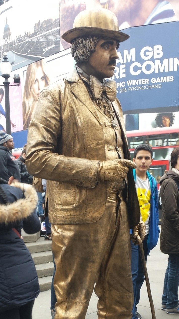 Statue Man