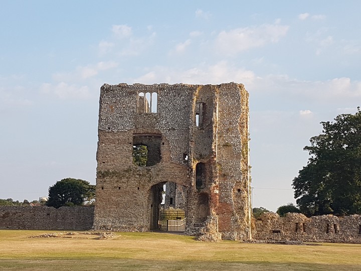 baconsthorpe castle
