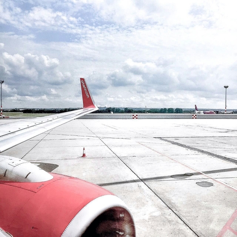 Aeroplane