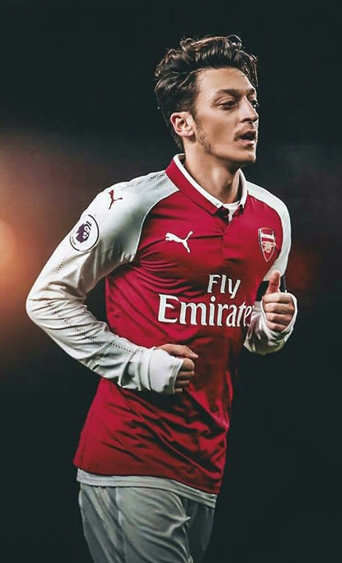 mesut ozil